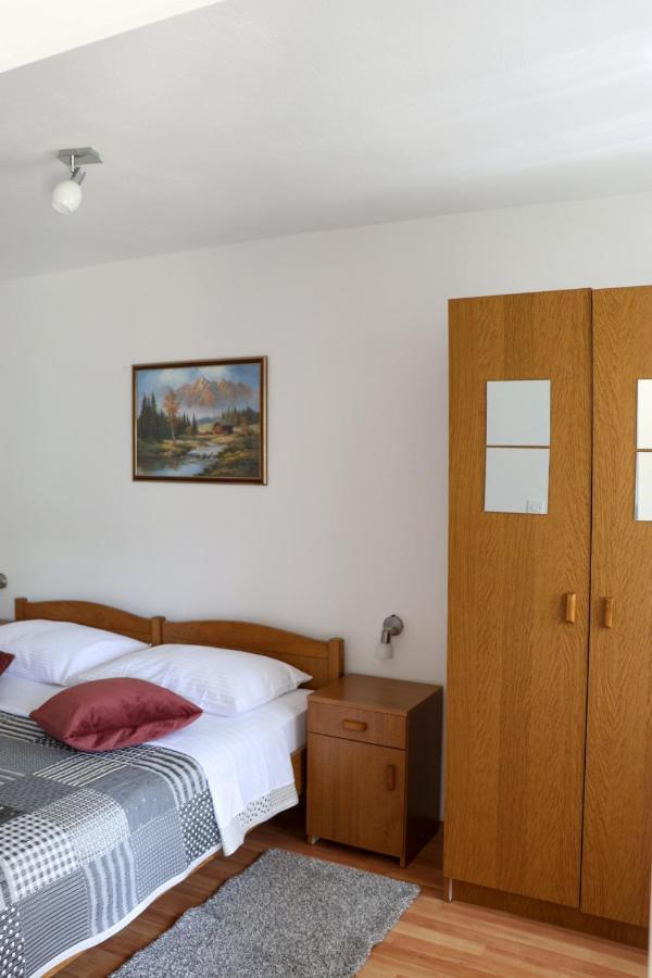 סמולג'אנאק Apartment Filomena מראה חיצוני תמונה