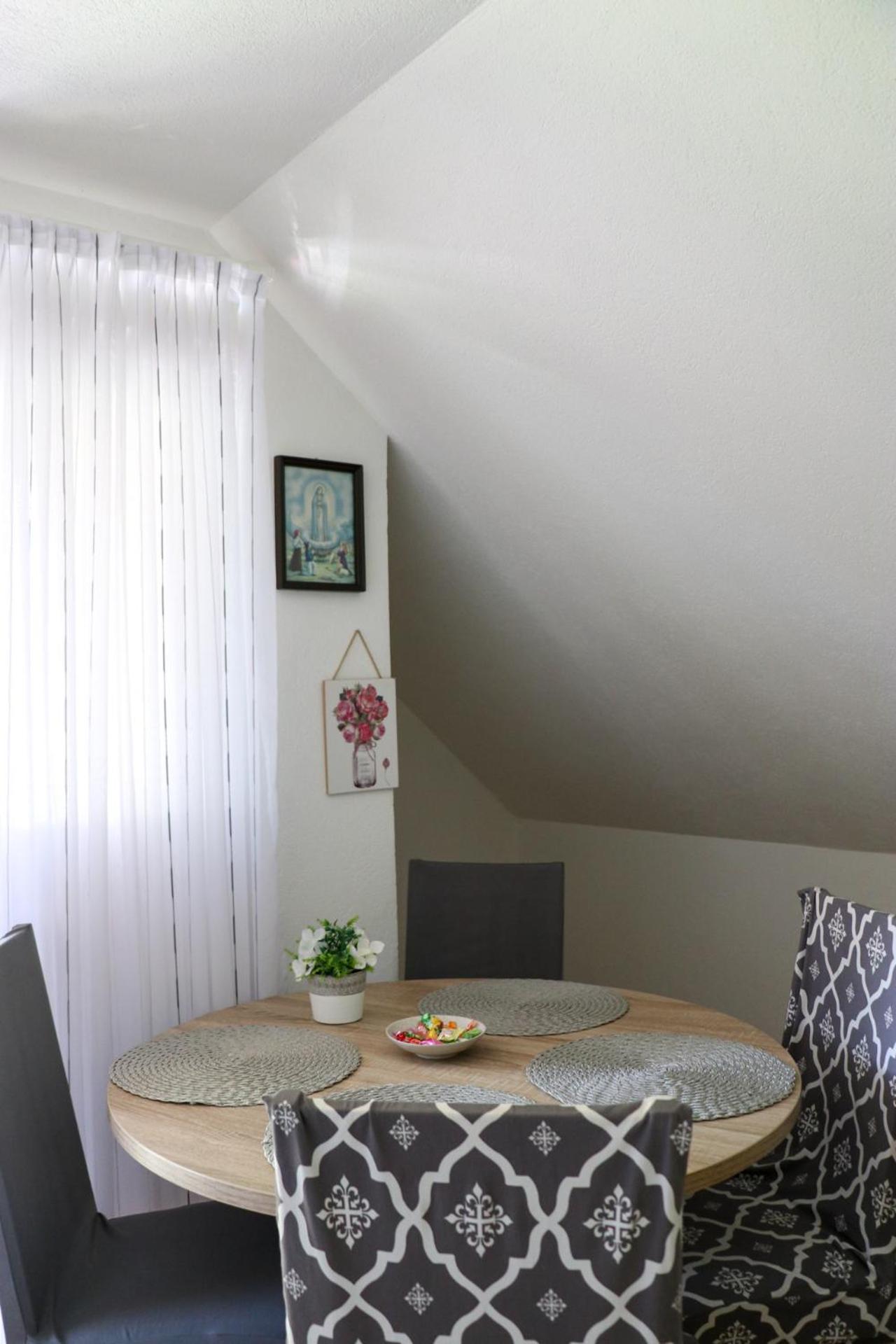 סמולג'אנאק Apartment Filomena מראה חיצוני תמונה